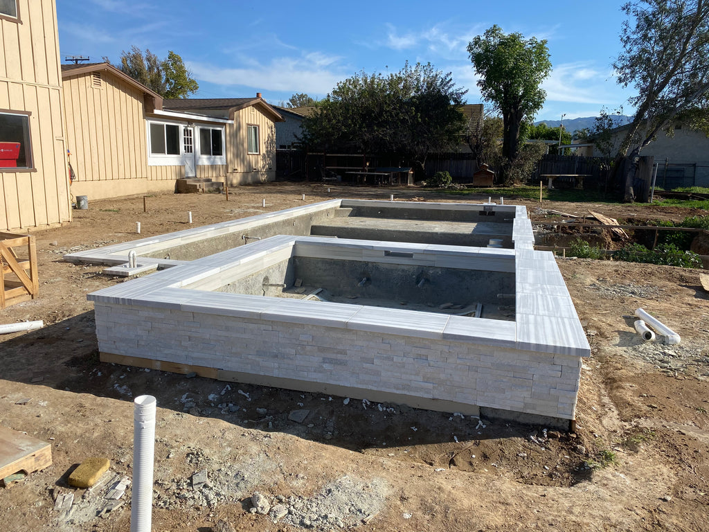 Arctic White (Group 4) – Ontario Pool Tile